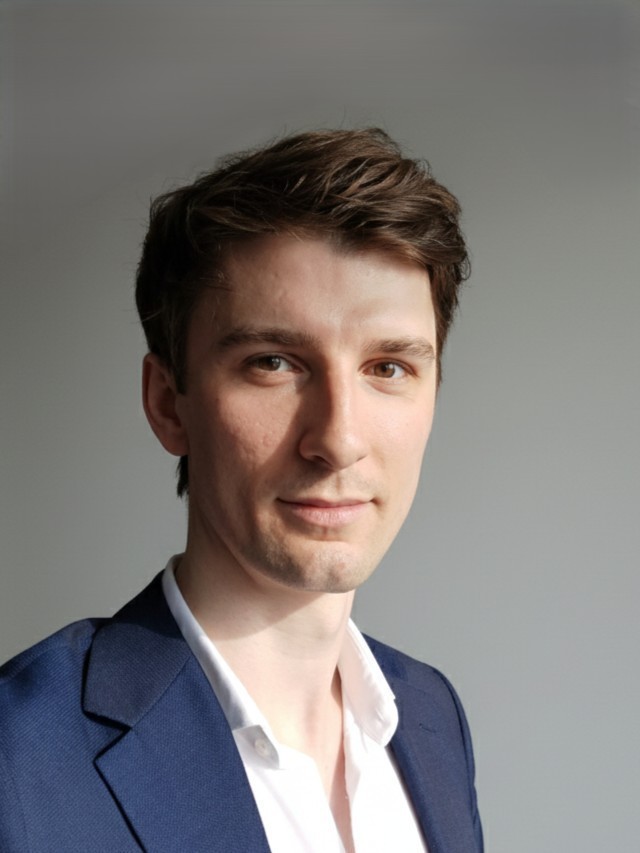 Zdjęcie Piotr Lexton - autor Inwestolog.pl